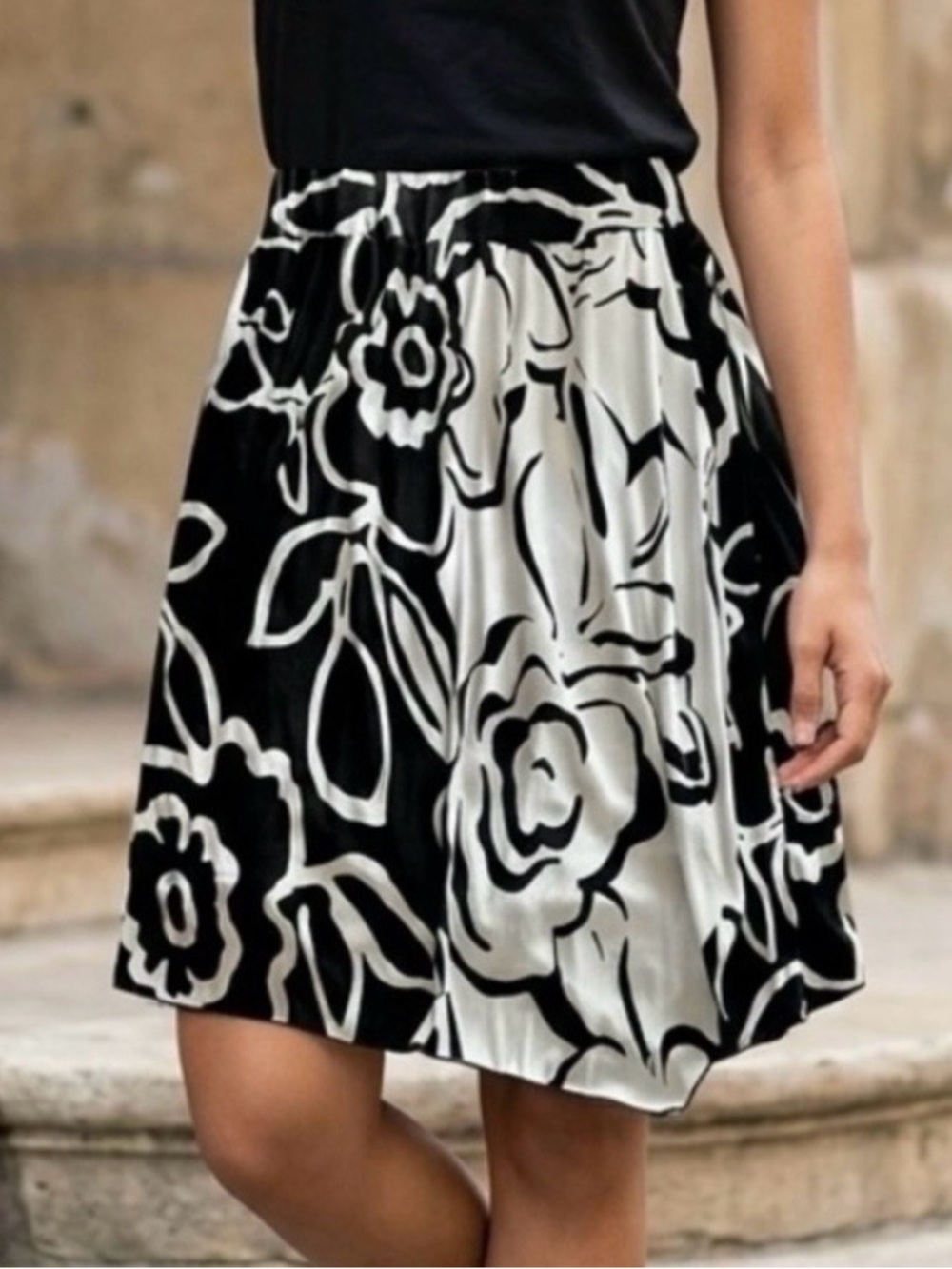 Nicole Benisti Black White Floral Above Knee Flirty Flared Party Skirt Sz 6